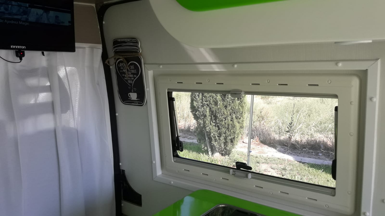 PHOTO-2021-11-13-16-40-48(4)